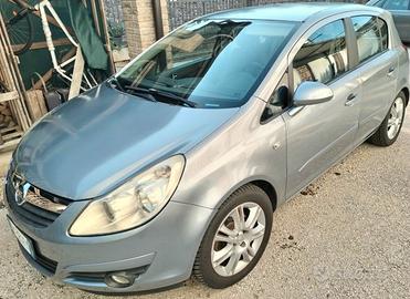 Opel Corsa Cosmo