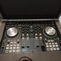 Traktor Kontrol S4 MK2 + custodia 