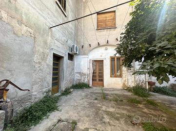 CASA INDIPENDENTE A ACQUAFREDDA