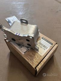Radiatore olio Renault 213055917R
