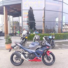 Kawasaki Ninja 500 Matte Twilight Blue / Cand...