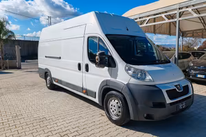 Peugeot Boxer FURGONI LUNGO