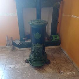 Stufa a legna Godin