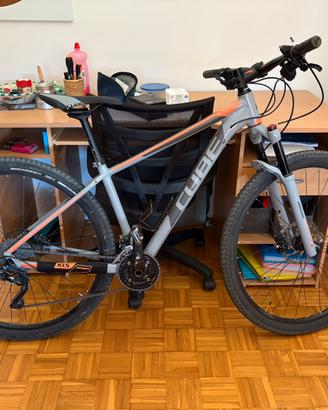 MTB FRONT CUBE TAGLIA M