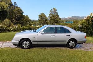 Mercedes-Benz E200 Elegance (W210)