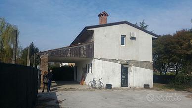 Rustico commerciale