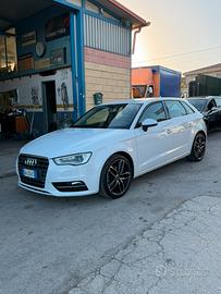 Audi A3 sport back 2.0 automatica