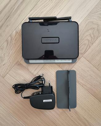 NETGEAR DNG2200v3 Modem Router N300 WirelessADSL2+