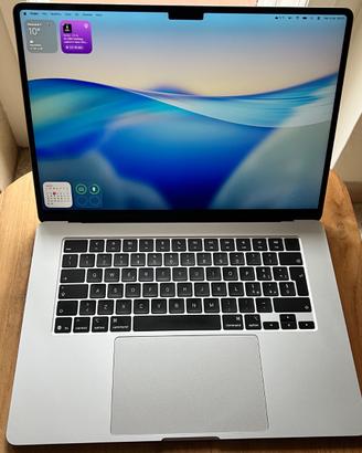 Apple MacBook Air 15" pollici - 256 GB - M4 - 2025