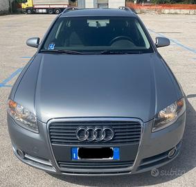 AUDI A4 AVANT 2000 TDI 140cv