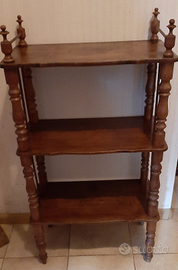 Mobiletto antico etager