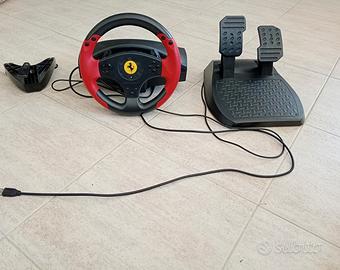 TRUSTMASTER Ferrari racing wheel