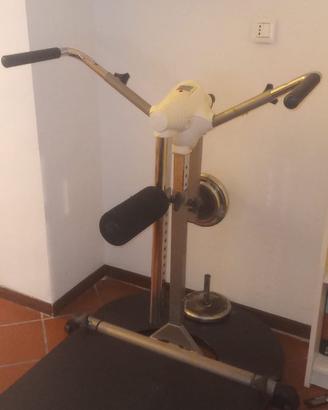 Attrezzo ginnico multifunzionale