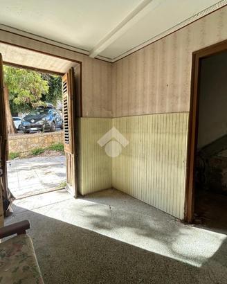 3 LOCALI A PALERMO