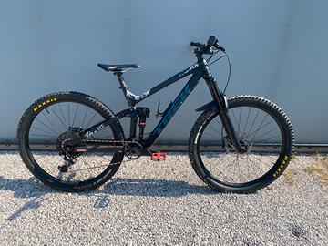 Trek Slash 8 taglia M-L