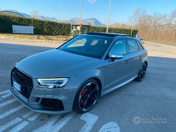 Audi RS3 2019 ☎️3270514824☎️