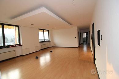 Immobile di 220 m² a Cornedo Vicentino