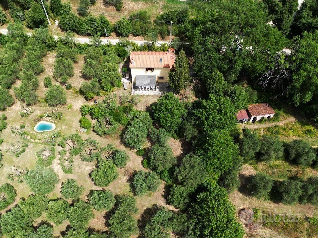 Rustico / Casale di 75 m² con 2 locali e box auto - Vista 5