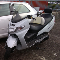 Suzuki Burgman 400