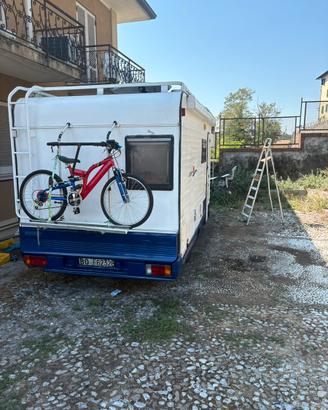 camper mansardato