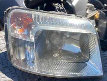 FARO ANTERIORE DESTRO FIAT Panda 2° Serie faro pa