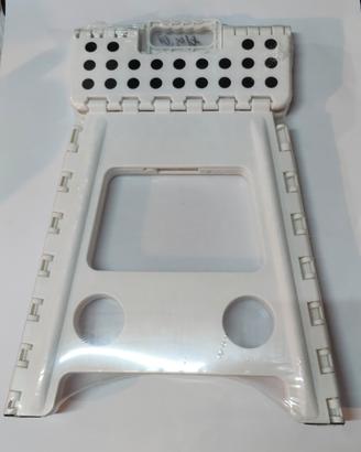 Sgabello pieghevole in plastica bianco