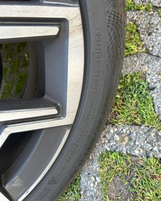 Continental Winter Contact 245/45/R19