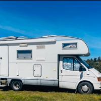 Camper mobilvetta su Ford transit 2.5 td