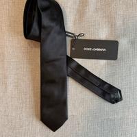 Cravatta nera in seta dolce e gabbana