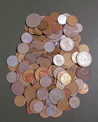 Enorme lotto mondo miste oltre 1 kg 