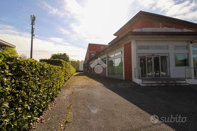 NEGOZIO A OSIO SOTTO