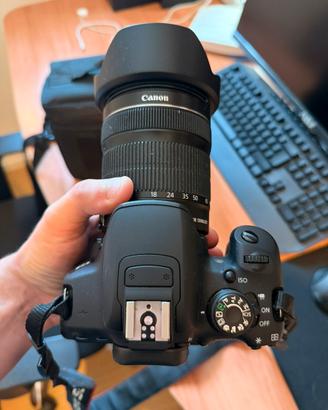 Canon 700D corredo completo