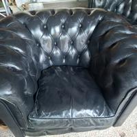 DIVANO E POLTRONA  CHESTER  IN PELLE usato Camas C