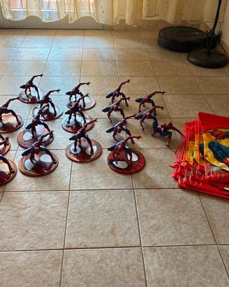 Statuette spiderman con base e sacchette