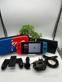Nintendo switch blu rossa con accessori