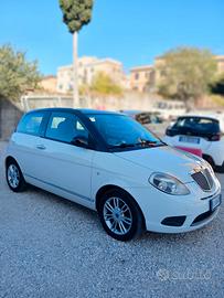 lancia ypsilon 1.2 gpl 2011 neopatentati 135.000km