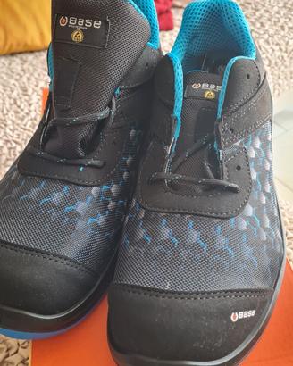 Scarpe antinfortunistiche n. 42 nuove