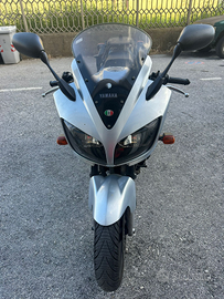 Yamaha Fazer 600