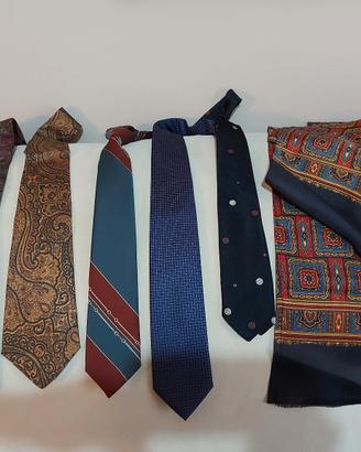 collezione cravatte. lotto n° 11
