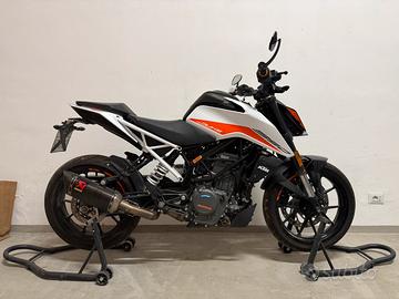 Ktm duke 390 2021