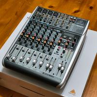 Mixer Behringer Xenyx QX1204USB