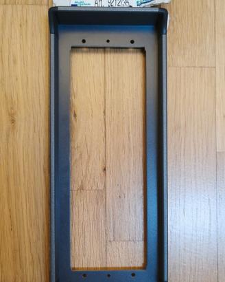 ELVOX  9212/35 Cornice con protezione antipioggia