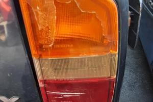 SUZUKI VITARA 1990 - FARO POSTERIORE DESTRO