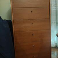 cassettiera in  legno 7 ampi cassetti 