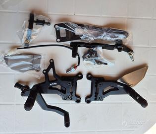PEDANE ARRETRATE VALTERMOTO YAMAHA R6 R1 HONDA CBR - Accessori Moto In ...