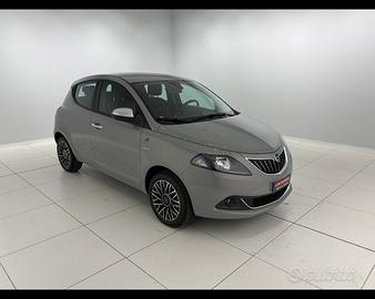 LANCIA Ypsilon 1.0 firefly hybrid Alberta Ferretti