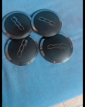 4 coprimozzo Fiat 500 originali tutto 15 euro 