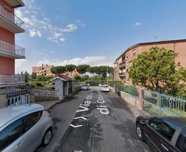 Ottavia bilocale arredato e ristrutturato