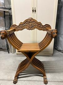 Sedia Savonarola in legno noce