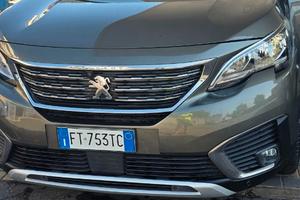 PEUGEOT 5008 BLUEHDI 130 EAT8DISPONIBILE A GENNAIO